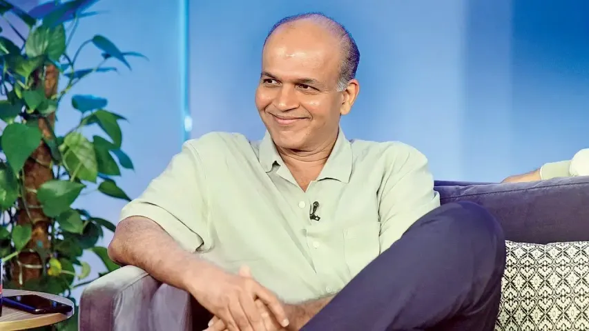 Creating ‘cinematic history’ has always been genius film-maker Ashutosh Gowariker’s junoon-nasha ! 