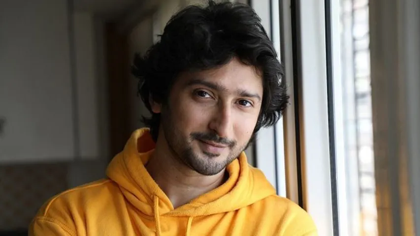 Kunal Karan Kapoor Embracing Night Owl Life and Shoots