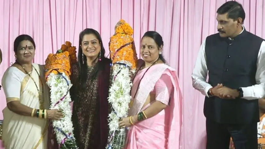 Ekta Jain & Kailash Shinde at Narali Poornima Celebration