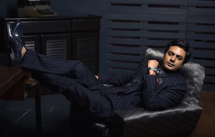 NAWAZUDDIN OPENS UP ON HIS AFFAIR IN HIS BIOGRAPHY!