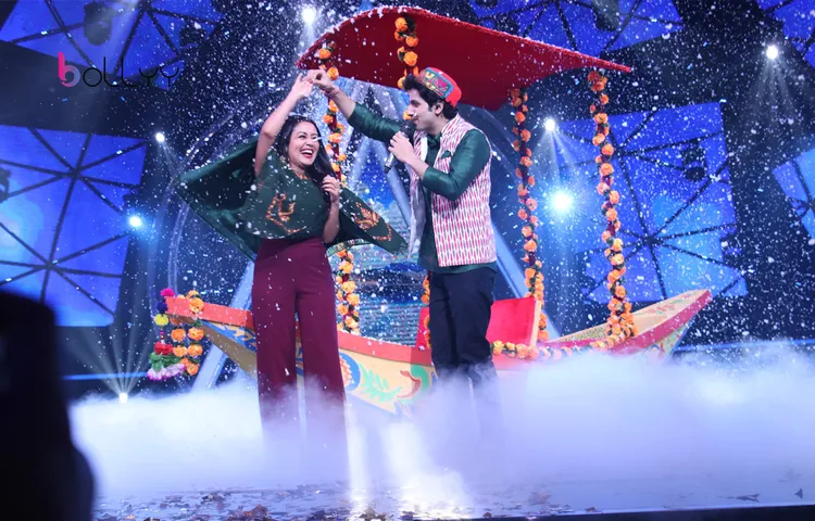 Neha Kakkar gets romantic on the sets of Indian Idol 10