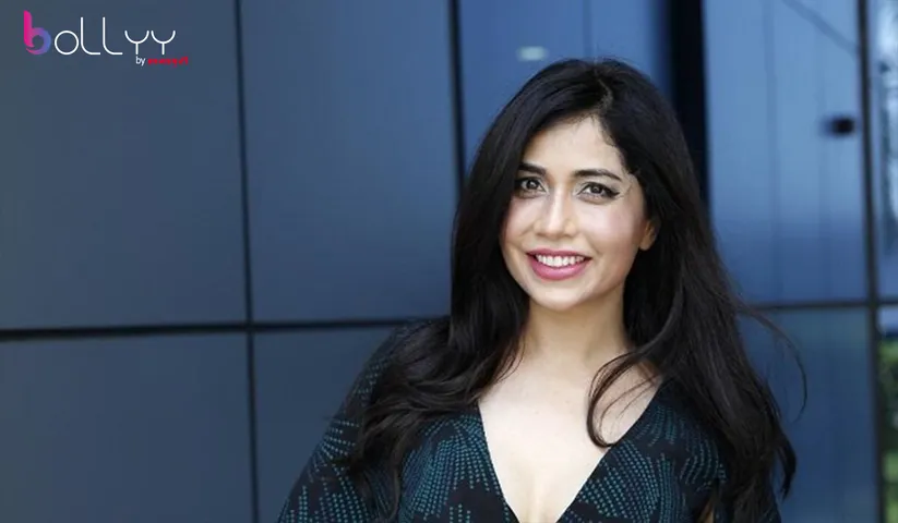 Singer Neha Pandey collaborates with Bollywood lyricist Shabbir Ahmed on her new single ‘Dil Mein Baje’.