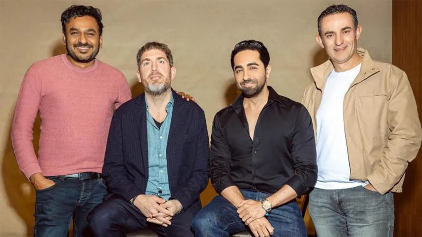 AYUSHMANN KHURRANA SIGNS GLOBAL DEAL WITH WARNER MUSIC INDIA