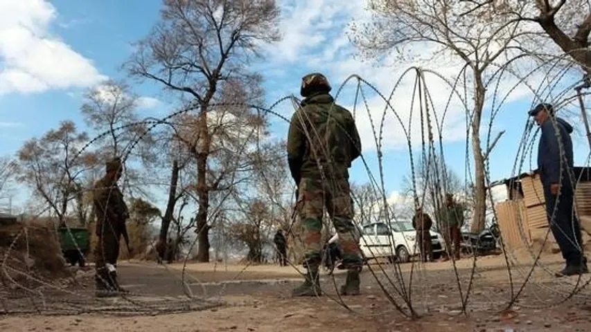 Terrorists kill non-local in Jammu and Kashmir's Shopian
