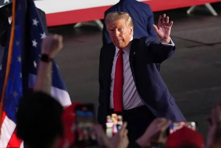 Trump wins Pennsylvania, Georgia and North Carolina as he eyes White House return