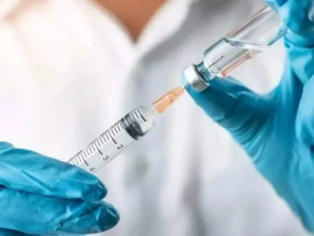 Past COVID-19 infection may protect people against some common colds 