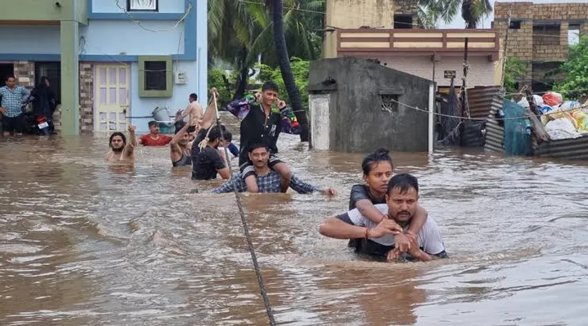 Gujarat rains: 16 dead as heavy rain batters Gujarat, flood-like situation in many areas