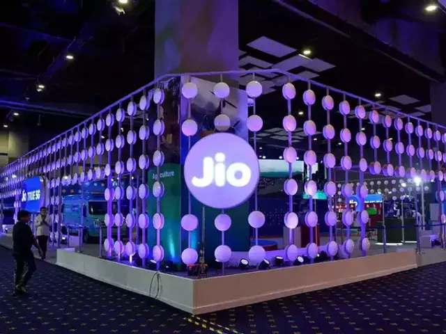 Reliance Jio Infocomm Q1 results: PAT jumps 12% YoY to Rs 5,445 crore