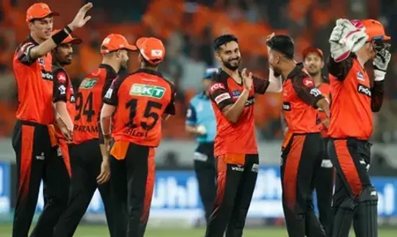 IPL Cricket: Sunrisers Hyderabad defeat Kolkata Knight Riders at Eden Gardens in Kolkata