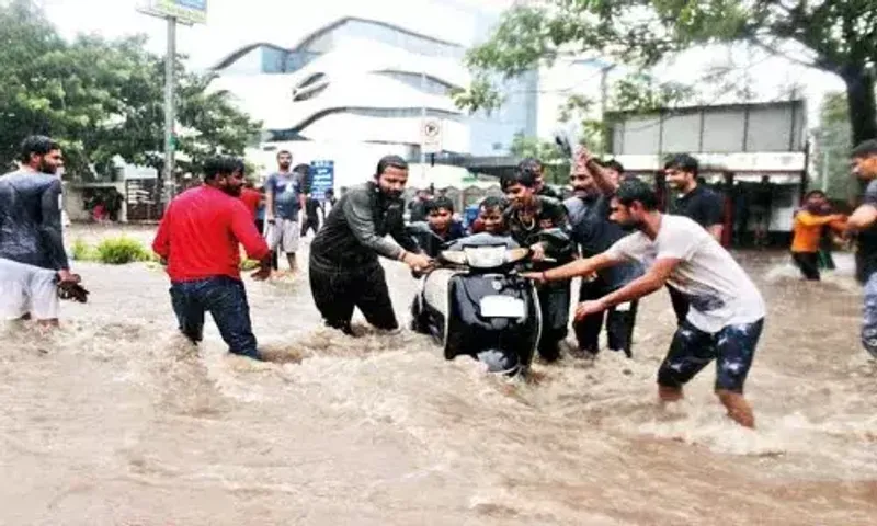 Gujarat: 11-inch rainfall leaves Borsad flooded, 2 dead