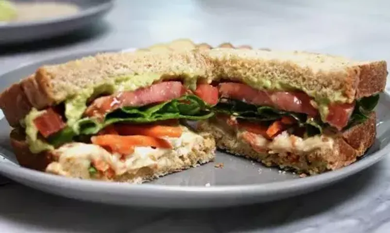 Garden Fresh Oats Sandwich Recipe: A recipe that can become your healthy alternative when you don’t feel like cooking anything fancy