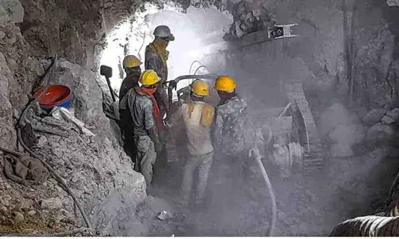 Chhattisgarh boy Rahul Sahu rescued from borewell pit after 104 hours