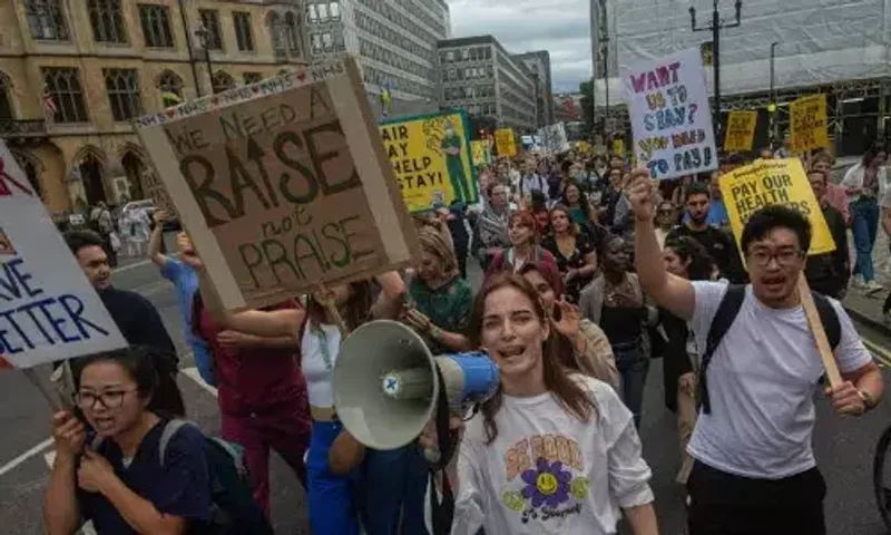 Junior doctors' strike in UK threatens hospital operations, critical patient care