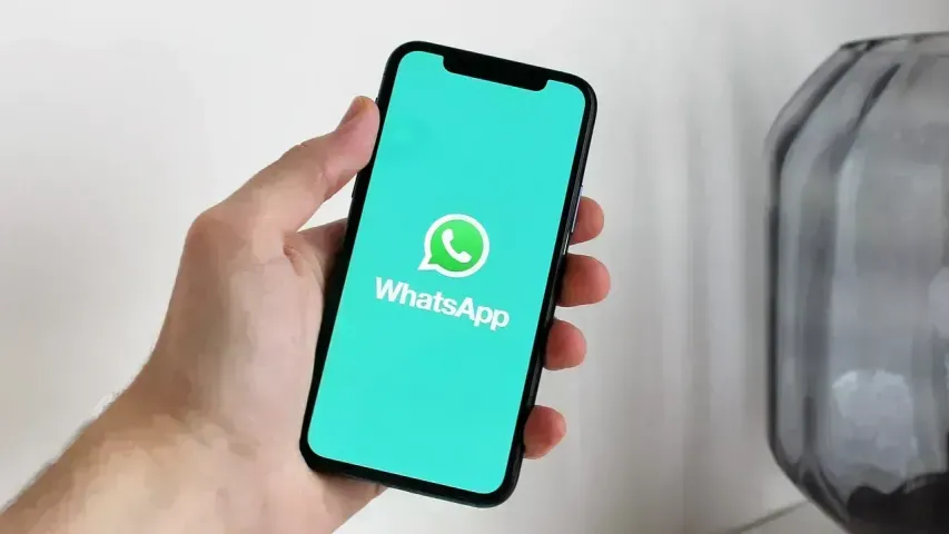 WhatsApp won't let you send or open 'View Once' messages on Desktop soon