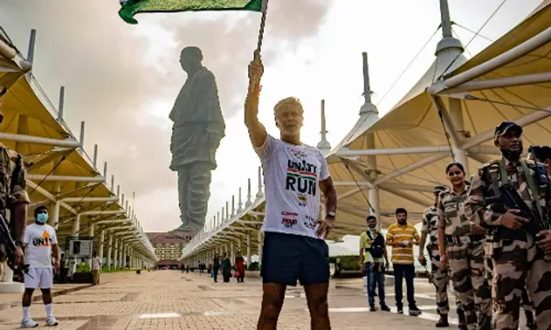 Milind Soman reaches Statue of Unity after 8 days of run presented by Union Bank of India