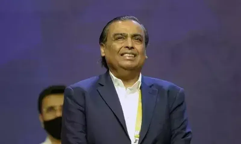 Forbes: Mukesh Ambani regains Asia's richest person spot