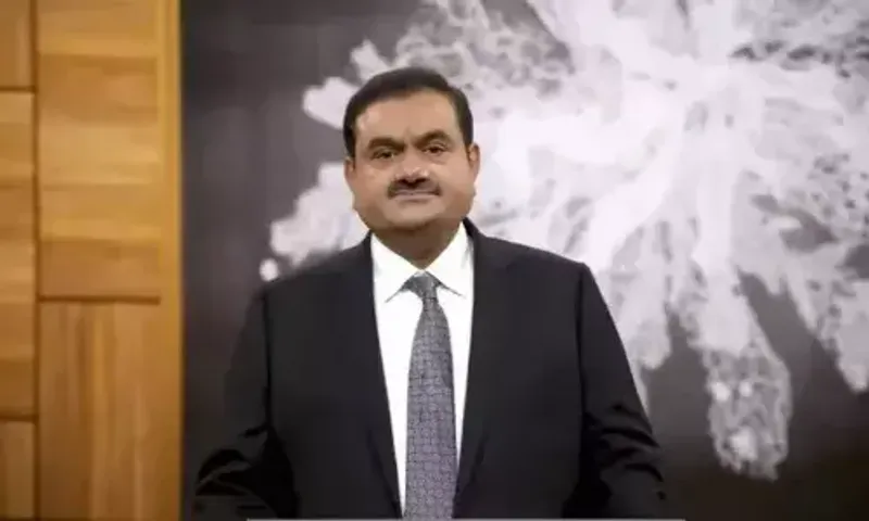 Adani Enterprises to raise funds in tune of ₹20,000 cr via FPO