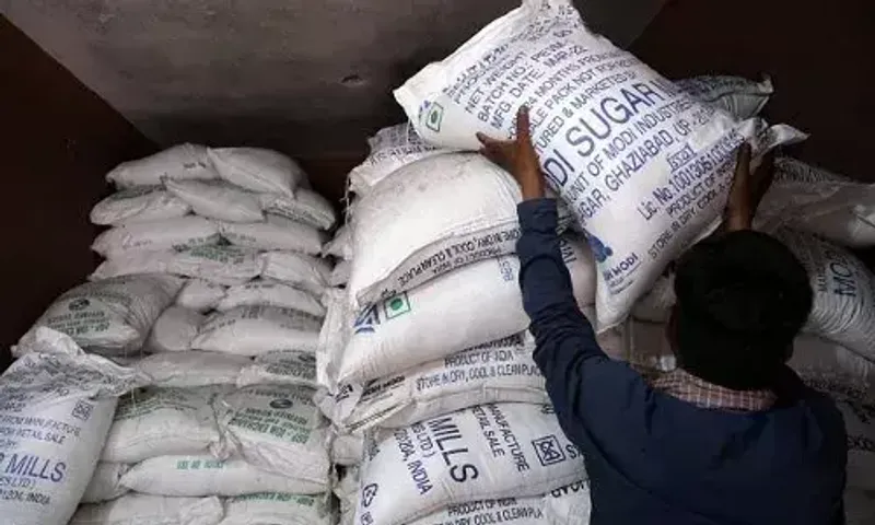 Centre extends ban on sugar exports for another year