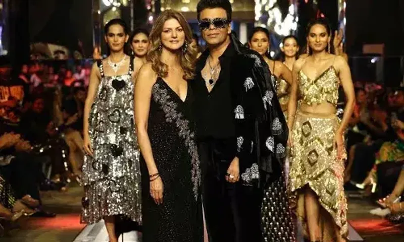 Karan Johar walks the ramp for friend & fashion designer Nandita Mahtani