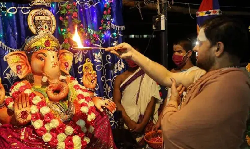 Festival of Ganesh Chaturthi being celebrated across the country today with great devotion