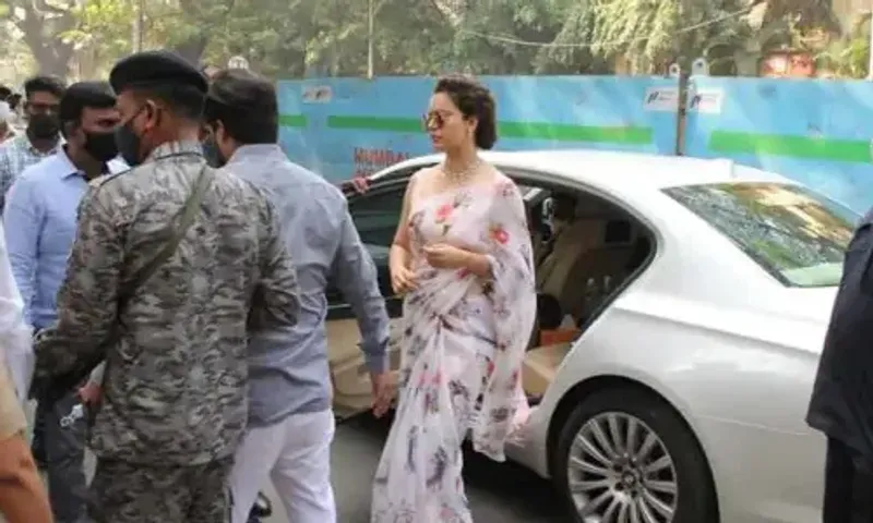 Kangana appears before Mumbai Police in case related to social media post on farmers