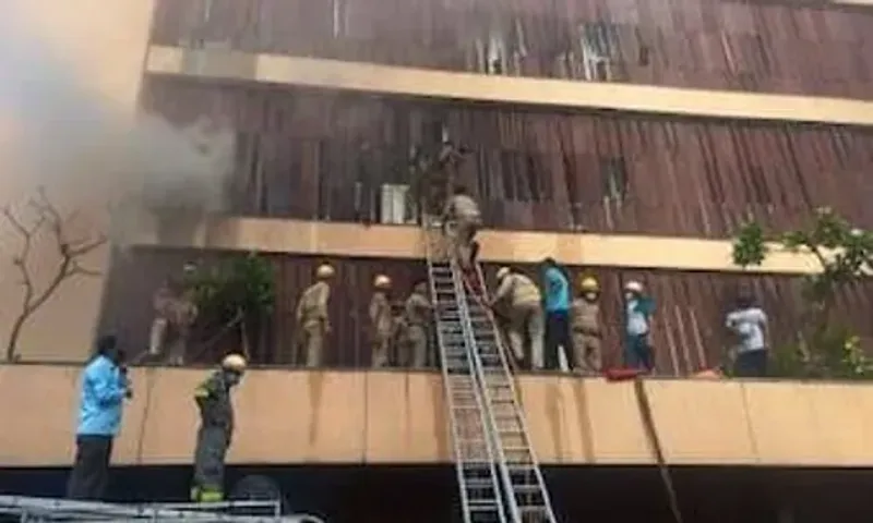 Four Dead, 10 injured in massive fire at Hotel in Lucknow's Hazratganj