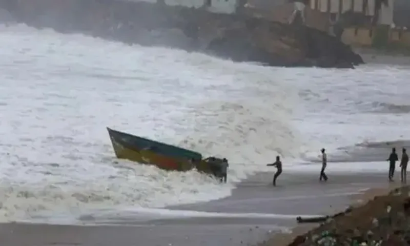 During the next 12 hours, the depression will build into a cyclonic storm due to Cyclone Jawad