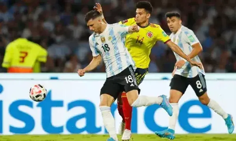 Argentina defeats Colombia in a 2022 FIFA World Cup qualifier