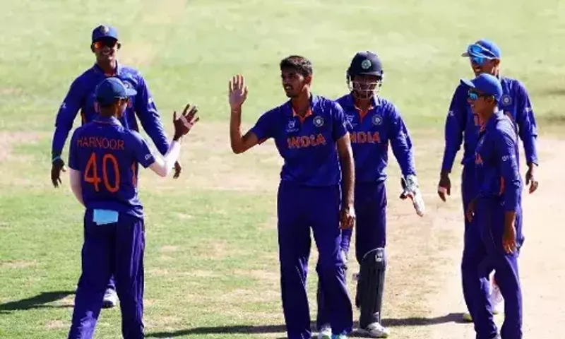 ICC U-19 Cricket World Cup: India through to finals, to play against England on 5th Feb in Antigua