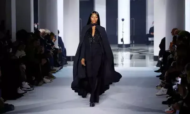 Givenchy gowns steal the show at Paris Fashion Week