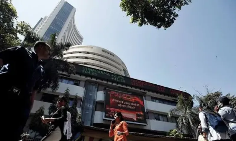 Sensex jumps 1,000 pts, Nifty above 16,900