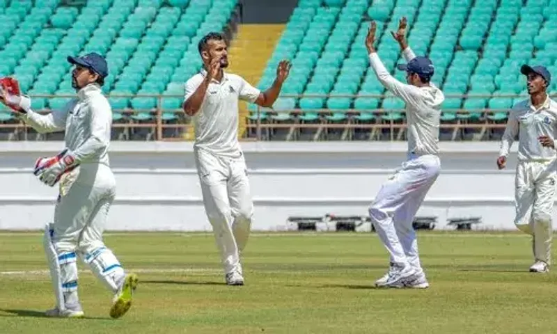 Karnataka collapse in 110-run chase vs Gujarat in Ranji Trophy