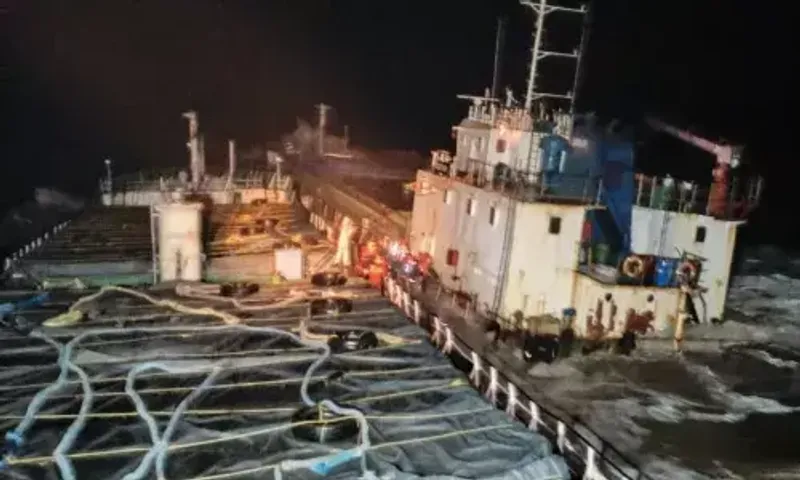 Indian Coast Guard rescues 12 crew of MV Kanchan in distress off Umargam in Gujarat