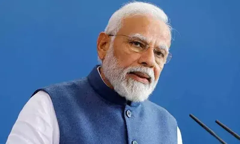 PM Modi assures all help to Uttarakhand, Himachal Pradesh Governments to battle flood crisis