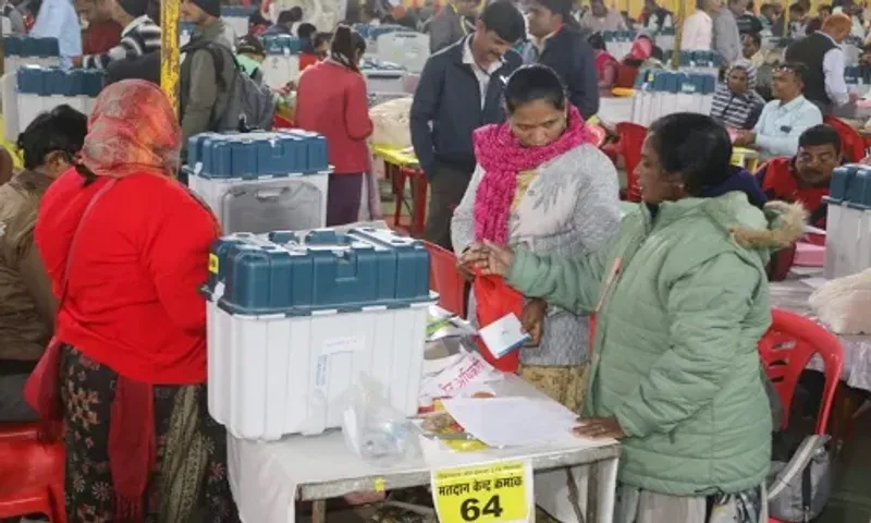 All arrangements put in place for single phase Assembly Elections in Madhya Pradesh and second phase of polling in Chhattisgarh tomorrow