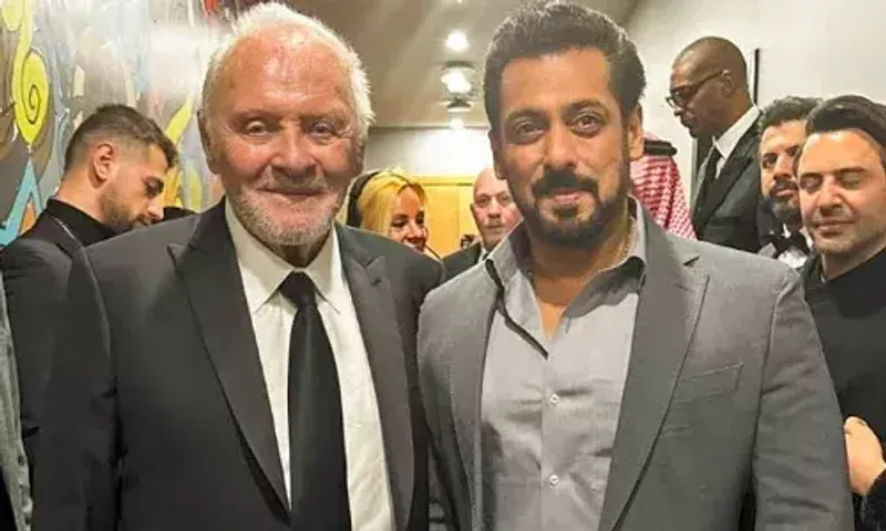 Anthony Hopkins 'honoured' to meet Salman Khan, shares photo from Joy Awards