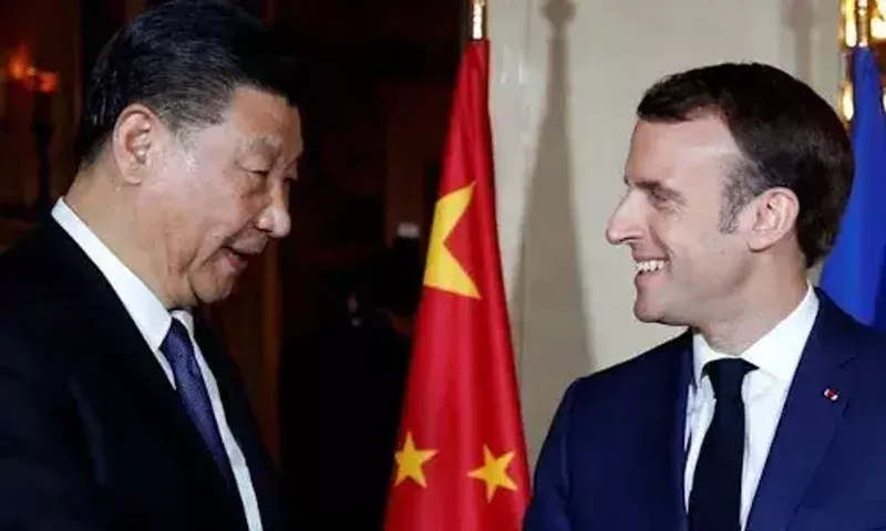 French President Macron spoils Emperor Xi's coronation show