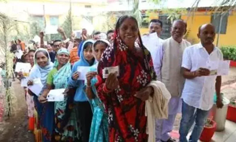 Polling is underway for Assembly elections in Chhattisgarh & Mizoram