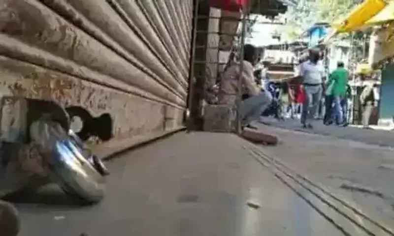 Bharat Bandh, rail tracks blocked in Bengal, empty streets in Kerala on day 1