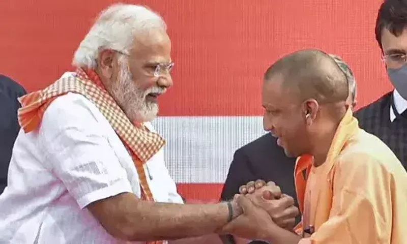 PM Modi holds extensive interaction with UP CM Yogi Adityanath, state ministers in Lucknow