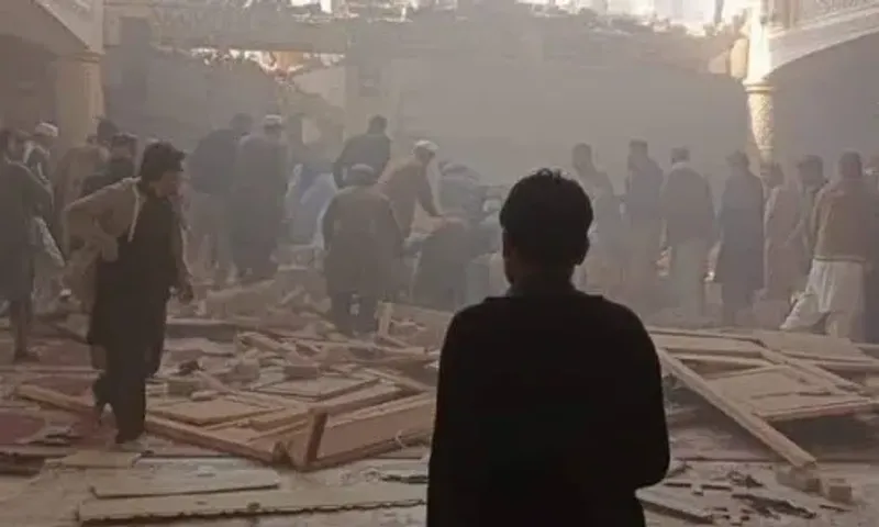 Peshawar bomb blast: Death toll rises to 90