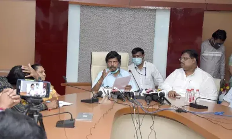 Gujarat government shall take decision quickly on Patidar reservation in OBC - Ramdas Athawale