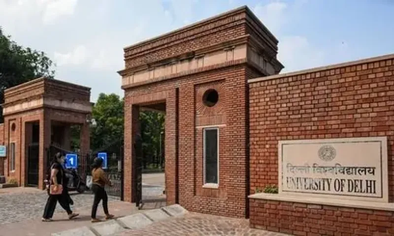 DU launches Financial Support Scheme for economically weak students
