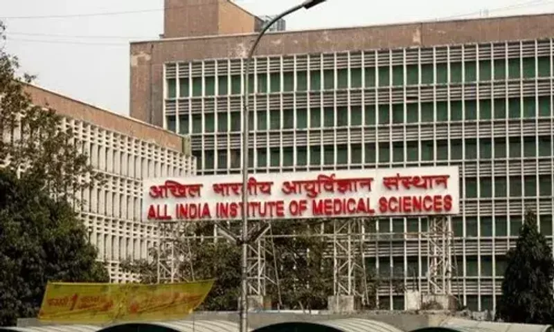 AIIMS Nurses Union Strike called off as alarmed Delhi HC directs protesting nurses to rejoin duties