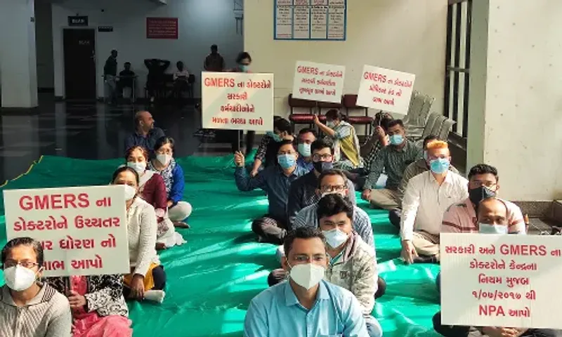 GMERS Gotri doctors continue their protest against their long pending demands