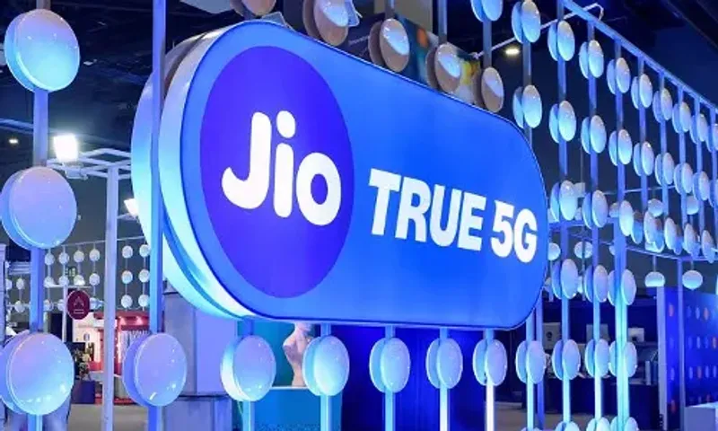 Jio extends 5G support to all districts headquarters in Gujarat