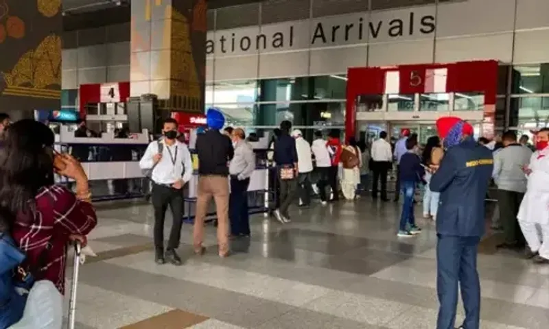 Union Health Ministry revises guidelines for international arrivals amid concerns on new Covid -19 variant Omicron