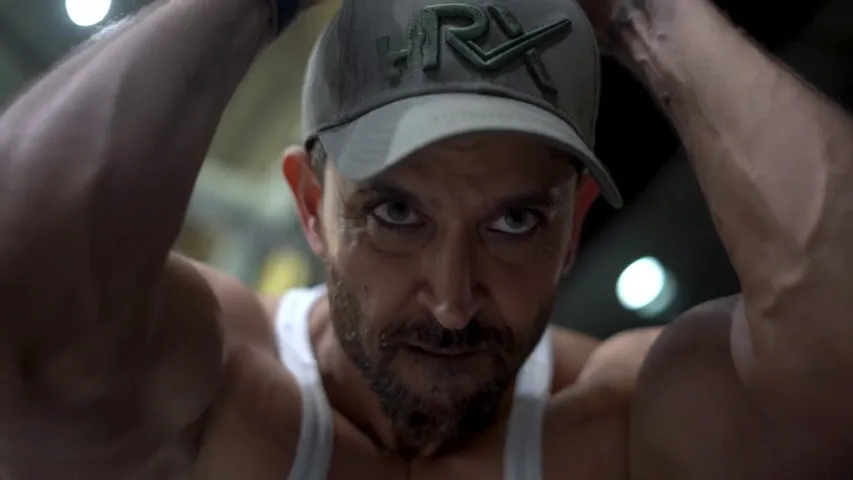 Watch Hrithik's transformation, earned back his six pack for ‘War’