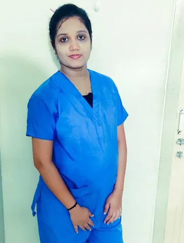 Archana Joshi perform her duties with eight months pregnancy at Gotri hospital