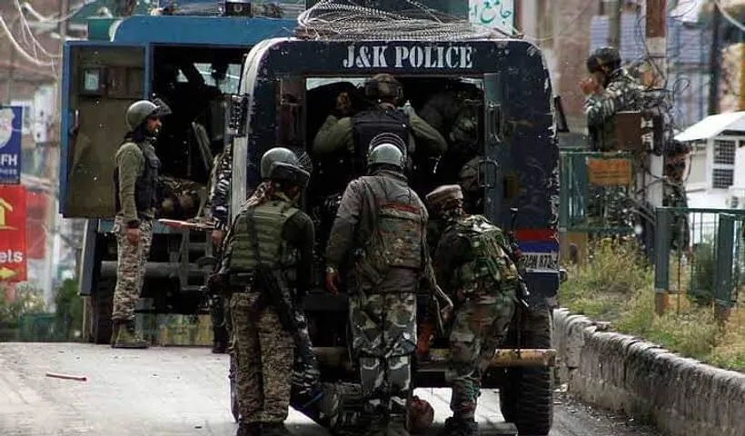 Kashmir: Two cops killed, another injured as militants attack police team in Srinagar